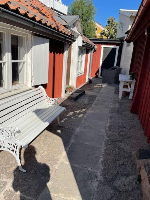 Вилла Historisk Charm I Hjaertat Av Gamla Stan Кальмар Экстерьер фото